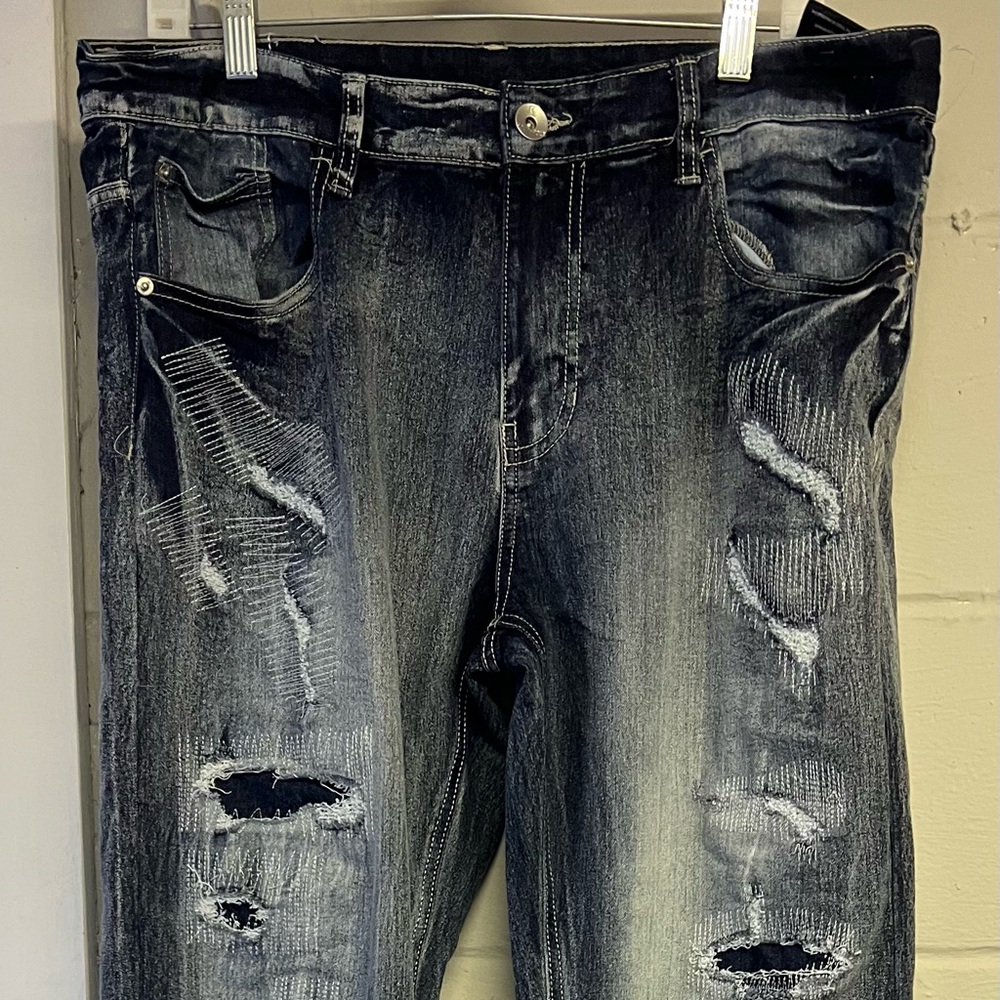 South Pole Distressed blue Jeans for Men. Excellent condition.